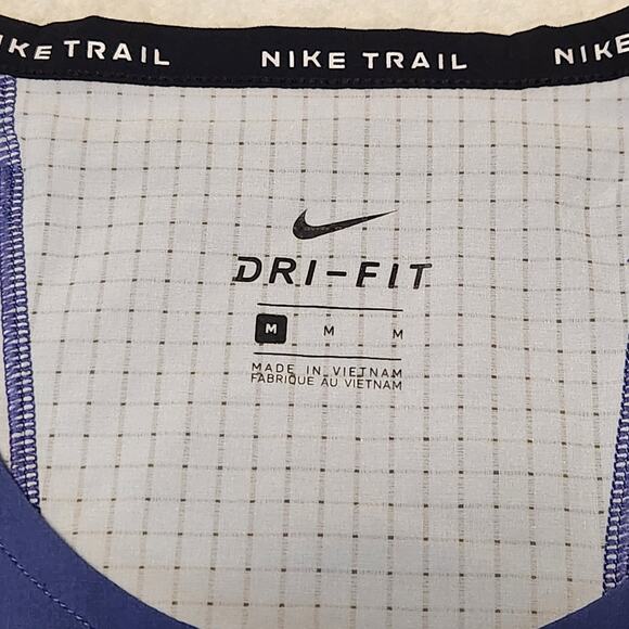 Nike Trail Dri-FIT RISE 365 Sports Running Vest Tank Top Shirt Men’s Size Medium - Picture 3 of 5